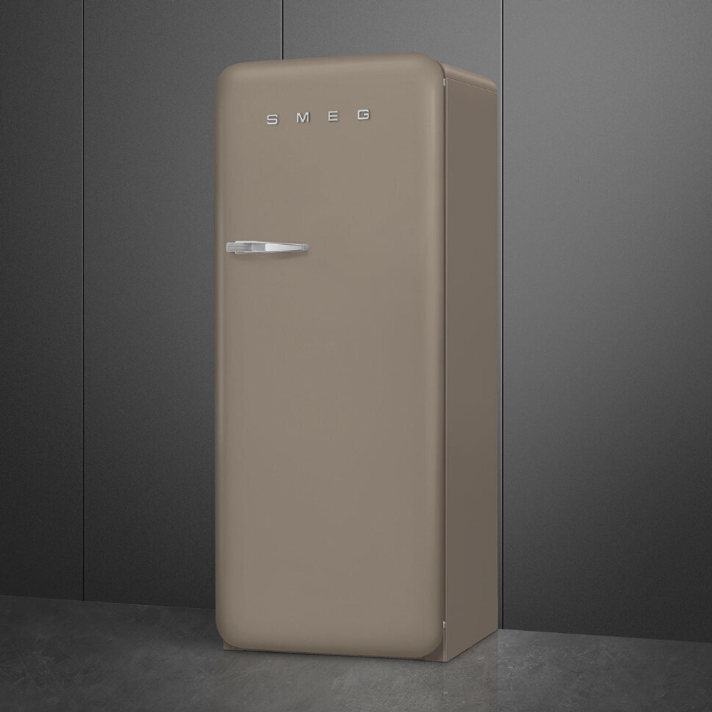 Отдельностоящий однодверный холодильник Smeg FAB28RDTP5