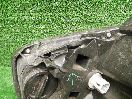 Битая Фара правая Nissan Murano Z52 (14-22) LED