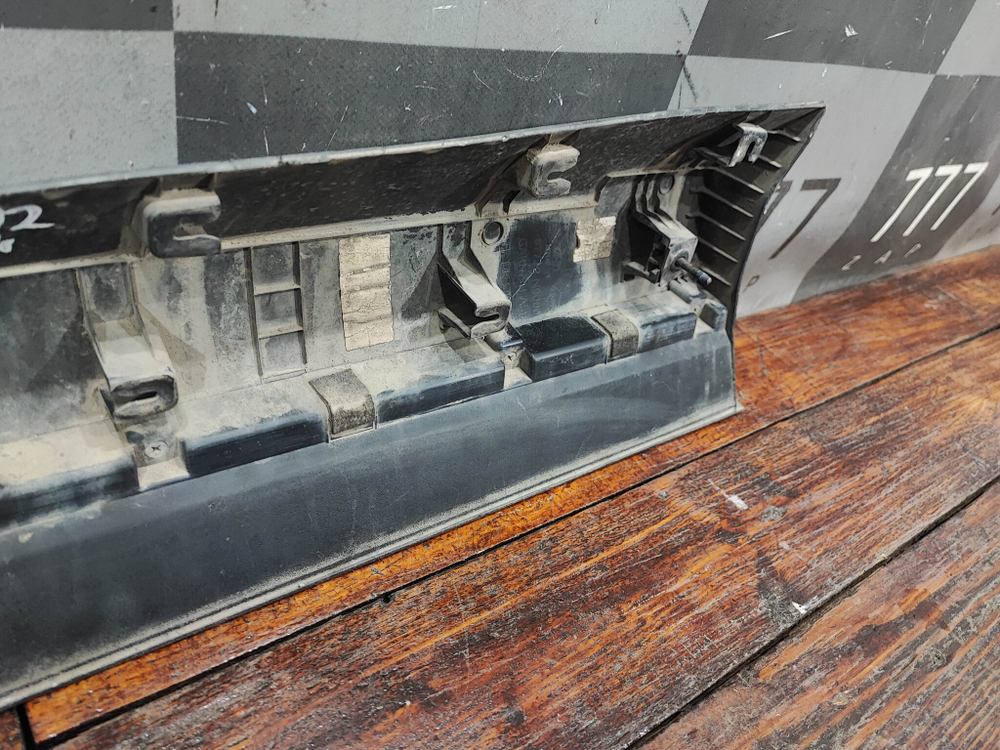 Молдинг двери передней правой Hyundai Tucson 4 (NX4) 20-нв Б/У Оригинал 87722N9000