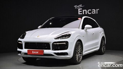 Porsche Cayenne (PO536) 3.0 E-Hybrid Coupe (08.2020)