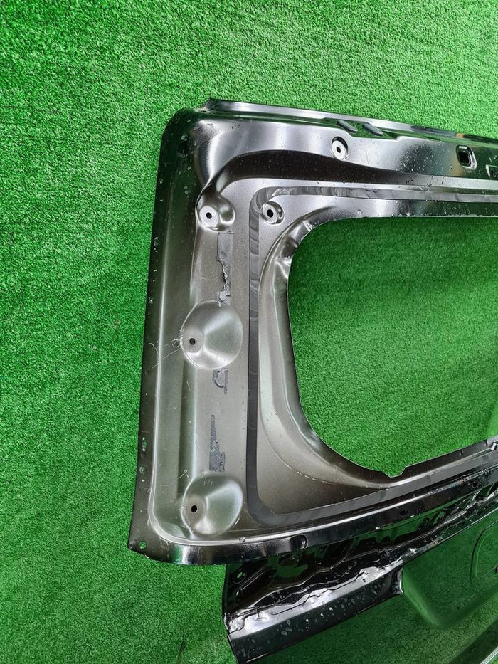 Крышка багажника Voyah Dream (2021-н.в.)