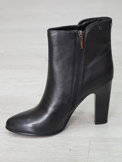 Полусапожки женские