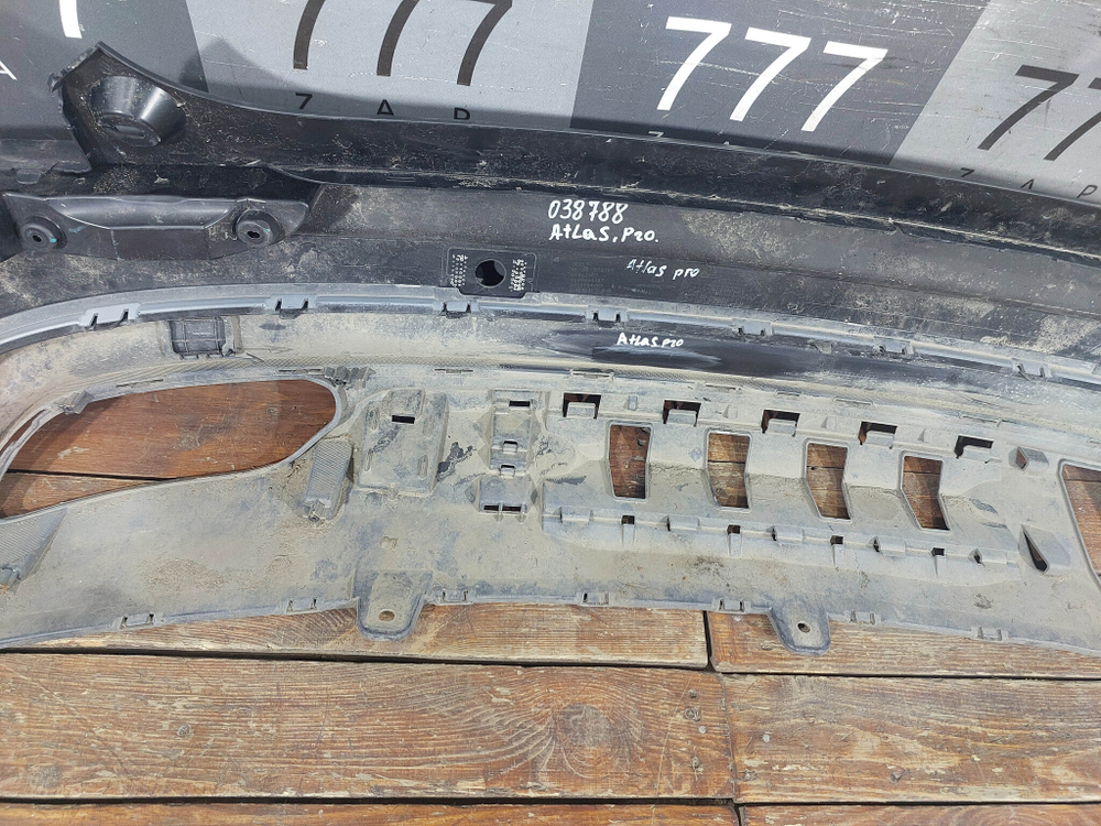 Бампер задний Geely Atlas Pro 21-нв Б/У Оригинал 6044067800661