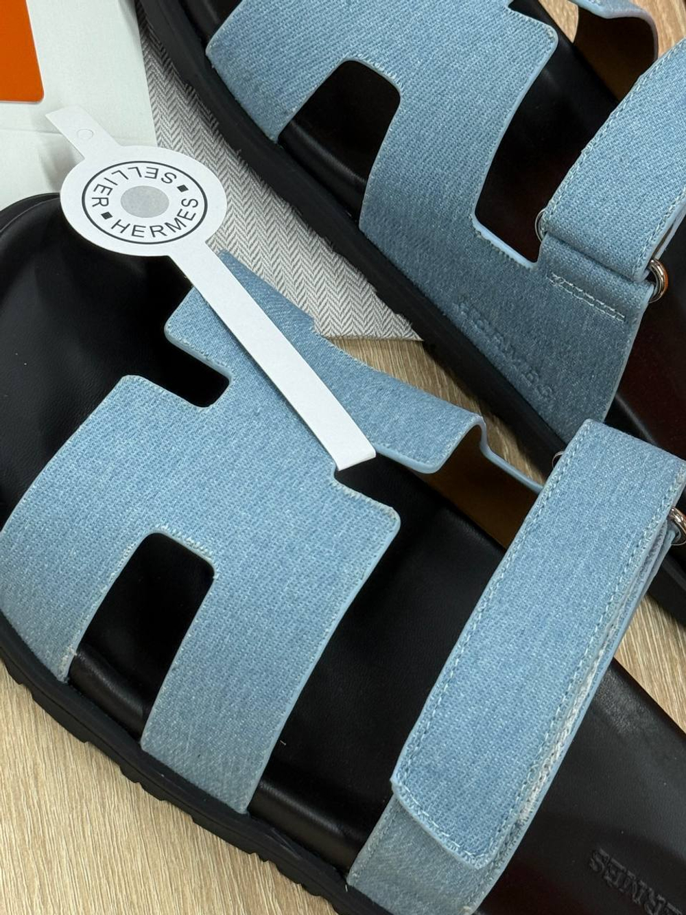 Шлепанцы Hermes