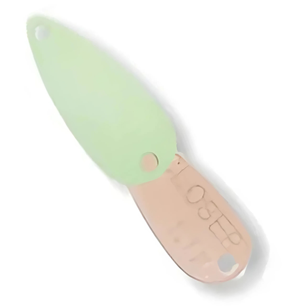 Блесна колеблющаяся FOREST Closer 20мм 1.1гр, цвет #01