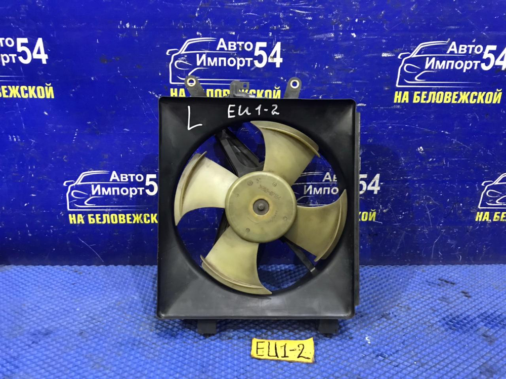 Диффузор радиатора кондиционера Honda CIVIC 2001