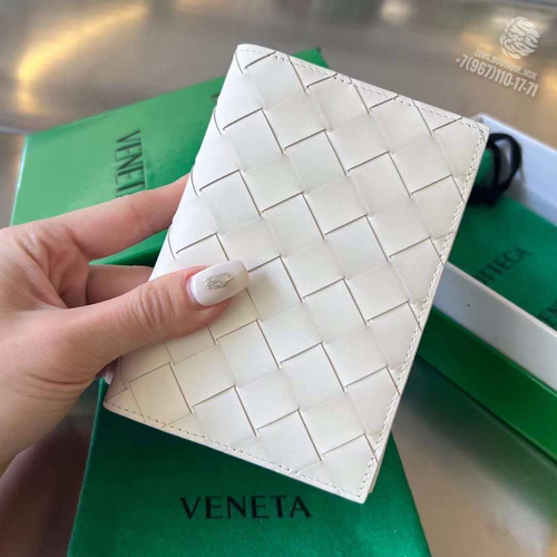 Обложка для паспорта Bottega Veneta
