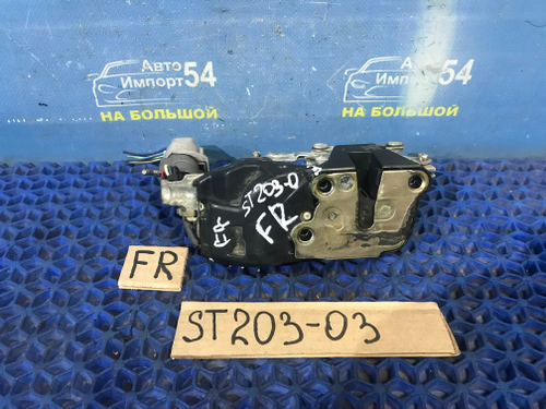 Замок двери передней правой TOYOTA CORONA EXIV 1996