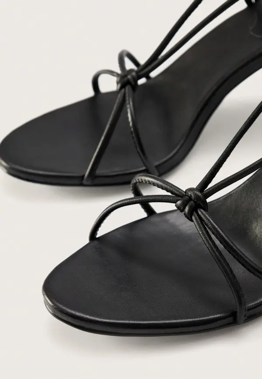 Босоножки Grate x Choux, черные