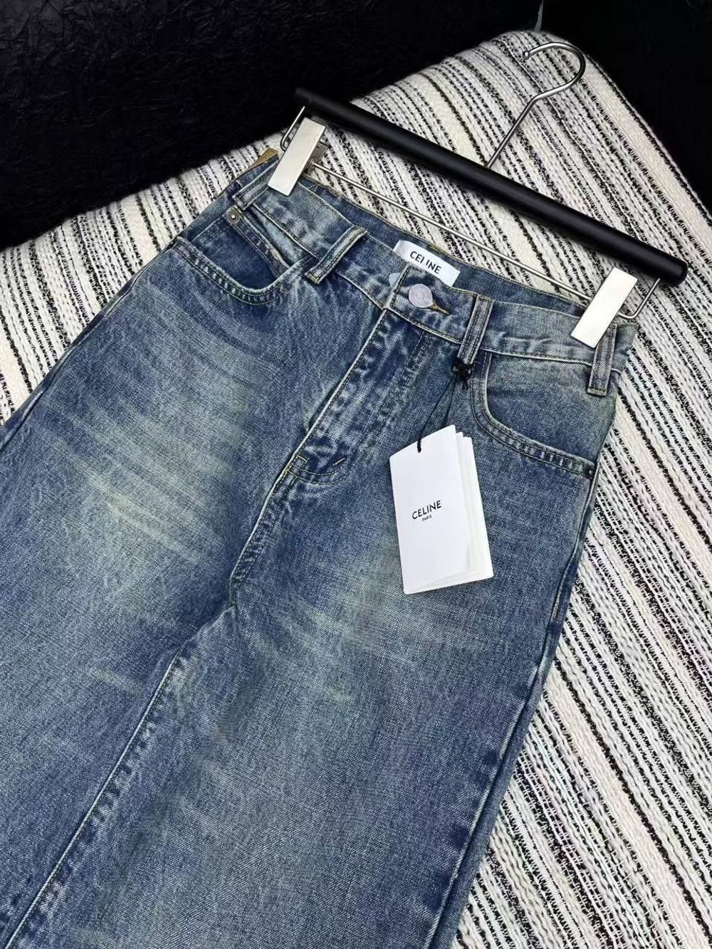 Джинсы Celine