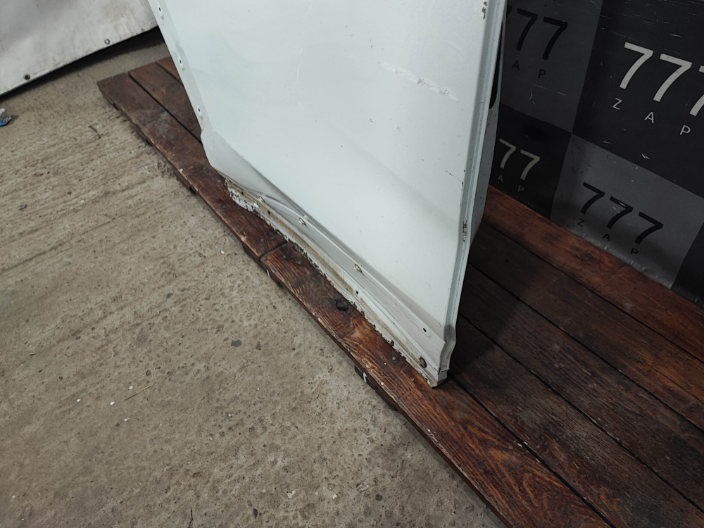 Дверь задняя правая Toyota RAV4 V (XA50) 18-нв Б/У Оригинал 670030R151