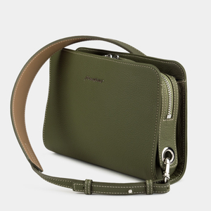 Женская кожаная поясная сумка Emilie Easy зеленого цвета