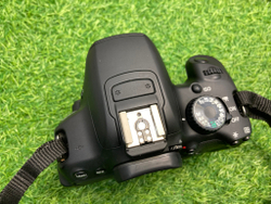 Canon EOS 650D 15.700 кадров