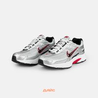  Кроссовки Nike Initiator 