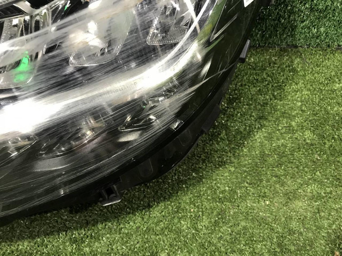 Фара левая Mercedes C w205 (2018-2023) LED