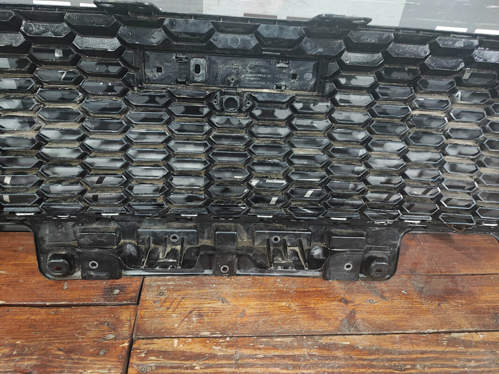 Решетка радиатора Haval F7 1 19-22 Б/У Оригинал 5509107XKQ00A