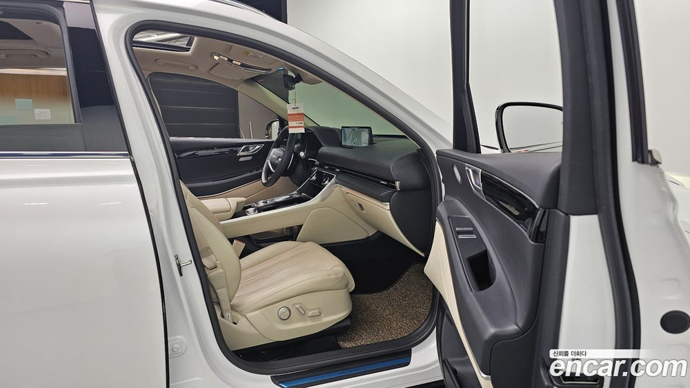 Genesis GV80 2.5T Бензин 2WD (06.2021)