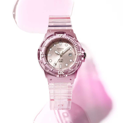 Часы Casio LRW-200HS-4E