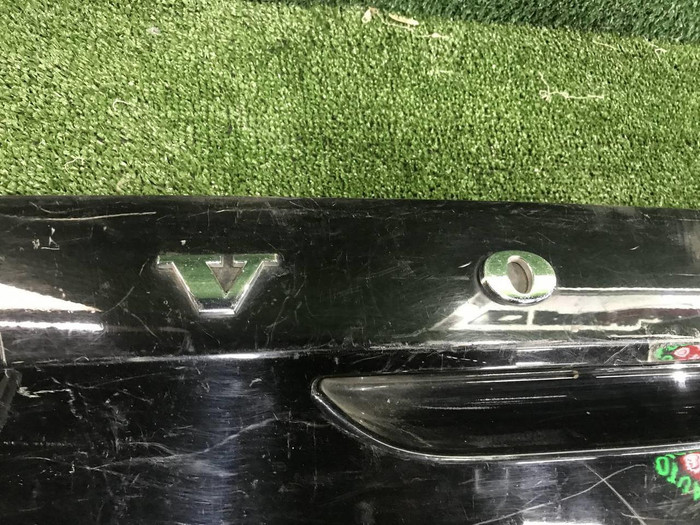 Накладка крышки багажника Volvo V40 2 (2012-2019)
