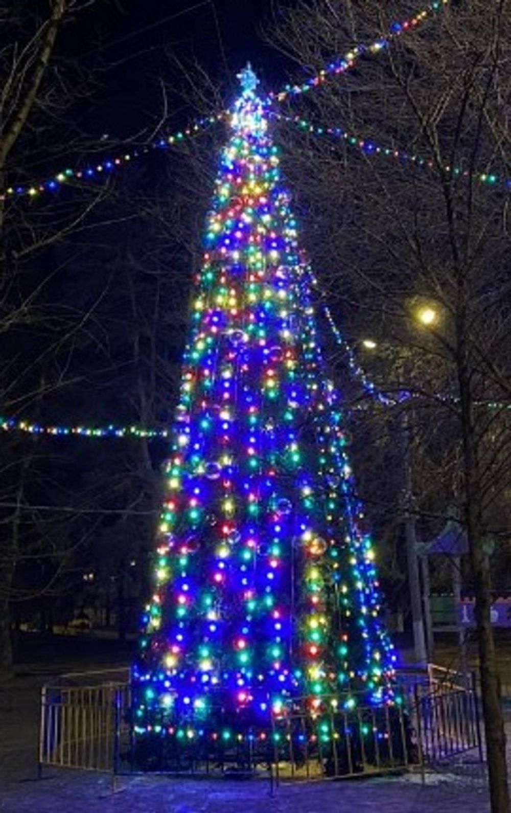 Уличная гирлянда "Динамика GT" (24В) - для елок от 3 до 18 м