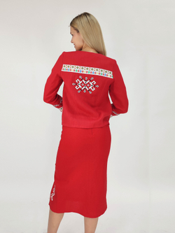 Жакет с чувашской вышивкой