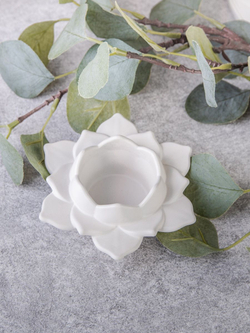 Статуэтка Йогиня и Подсвечник Лотос