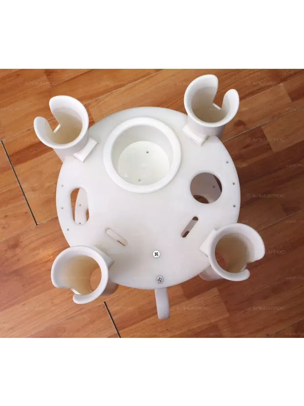 Универсальный держатель 4-х удилищ и акссесуаров (RS602)