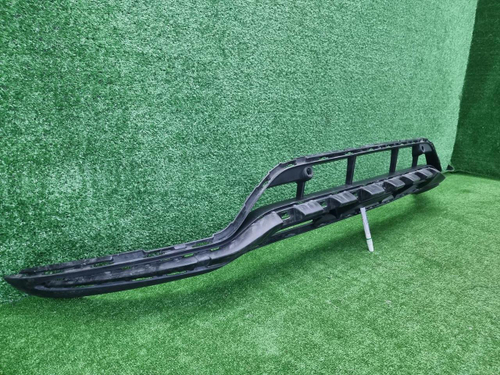 Юбка переднего бампера Mercedes GLC X253 19-22 AMG