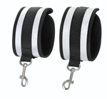 Серебристо-черные наручники Anonymo (Цвет: серебристый с черным)