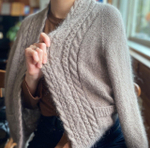 Описание по вязанию кардигана спицами "Over"