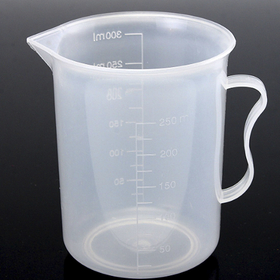 Мерный стакан 250 мл ударопрочный-полипропилен
