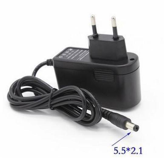 Зарядное устройство 16,8В/1А 5,5*2,1