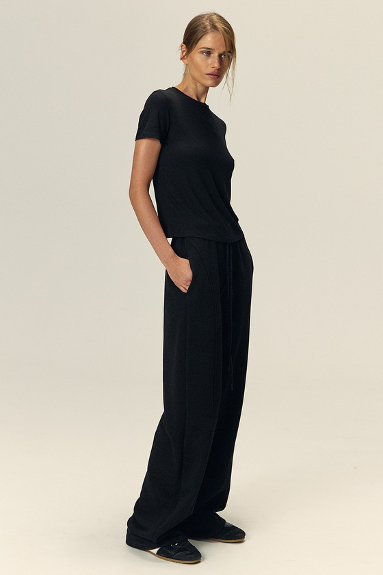 Футболка из вискозы Чёрный