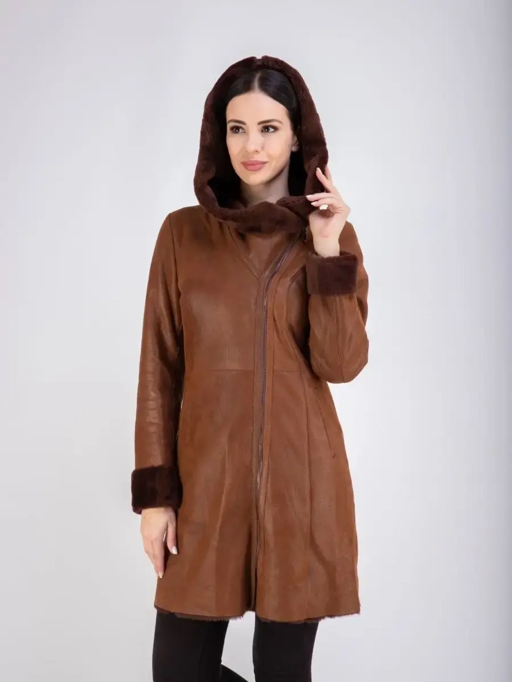 Дубленка женская натуральная длинная с капюшоном Турция