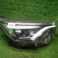Фара правая Toyota RAV4 4 CA40 (2015-2019) LED