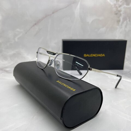 Солнцезащитные очки Balenciaga