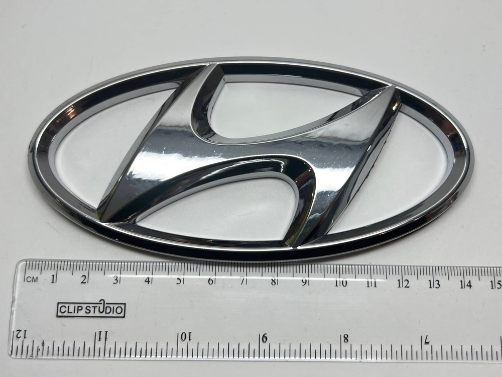 Логотип (шильдик, надпись, эмблема) "Hyundai" 14.5см для крышки багажника / решетки радиатора / капота