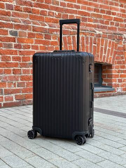 Чемодан Rimowa