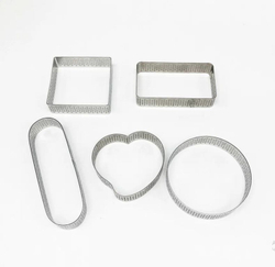 Сердце для выпечки перфорированное 8x8 см, h=2 см