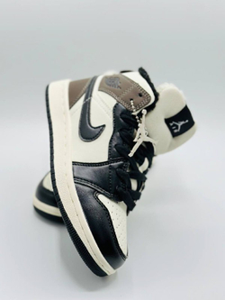 Зимние кроссовки Nike Air