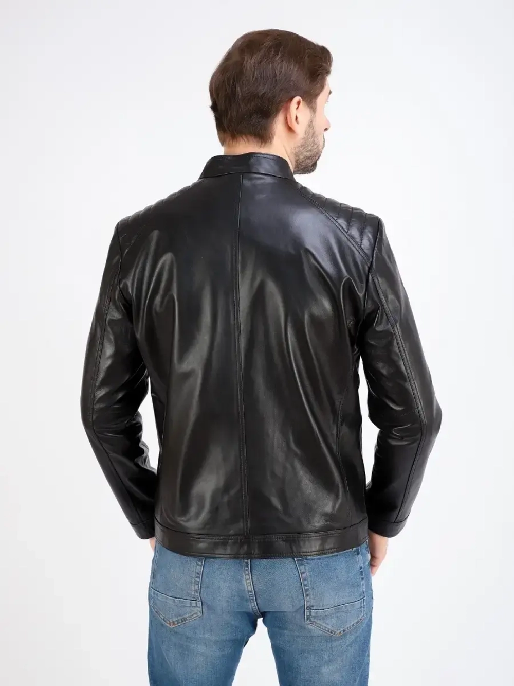 Куртка мужская  из натуральной кожи