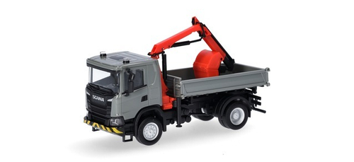 Самосвал Scania XT17 с трехсторонней разгрузкой и краном-манипулятором, серый