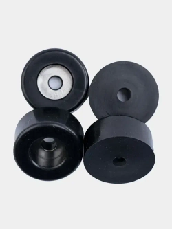 4 штуки ножки резиновые Ш39хШ39хВ18 мм