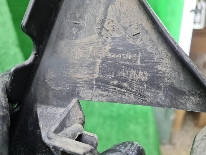 Кронштейн перед. бампера Mercedes S w222 17-20 AMG