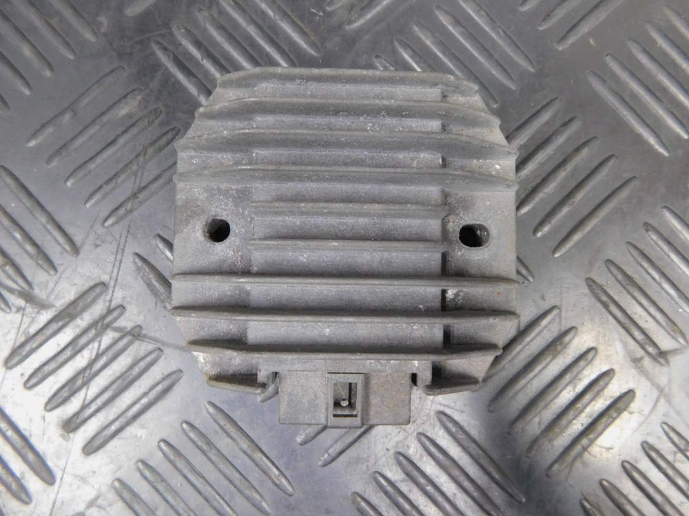 Реле зарядки Kawasaki ZZR 400 98 SH650A-12 053079