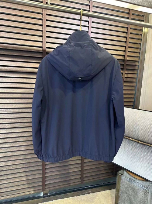 Ветровка Prada