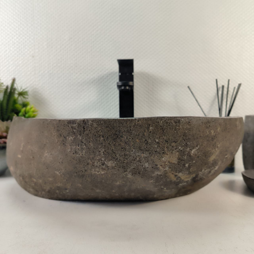 Раковина из речного камня RS-65276 48*38*15 0861