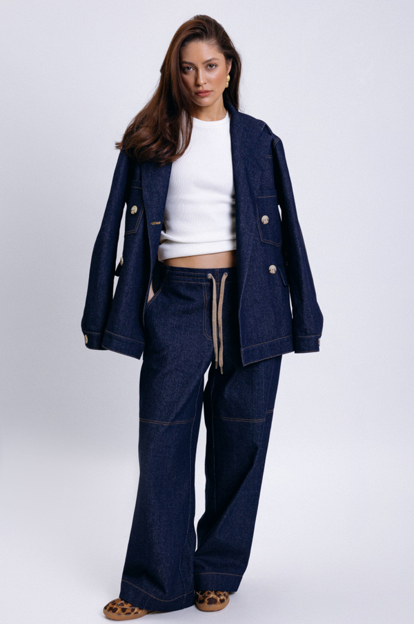 Джинсовая куртка