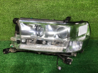 Фара левая Toyota Land Cruiser 200 (2015-2021) LED