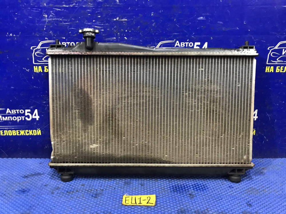 Радиатор двигателя Honda CIVIC 2001